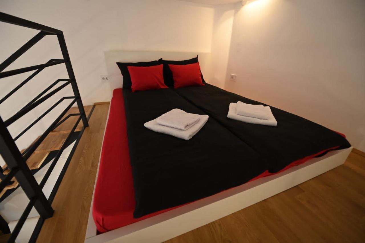 Bel Galleries Sajmiste Habitación foto